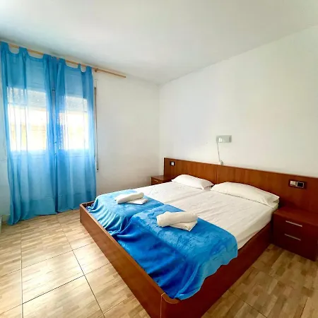 Apartment Grupos De 7 En Carlos Bueigas Salou
